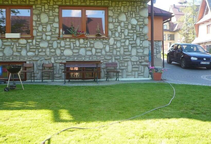 پانسیون Smyrecek Centrum Bukowiny