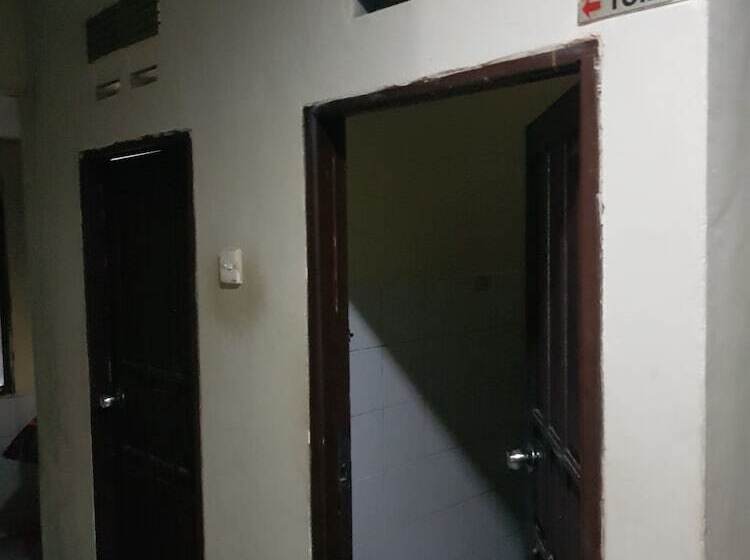 هاستل Mahkota Intan Syariah Balikpapan Redpartner