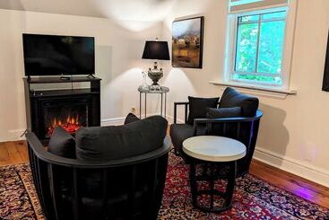 Bayfield Boutique B&b