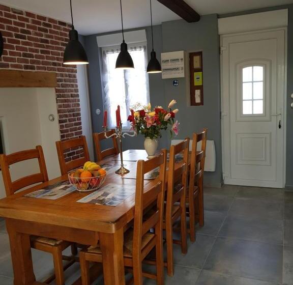 Bed and Breakfast Les Nids De La Baie