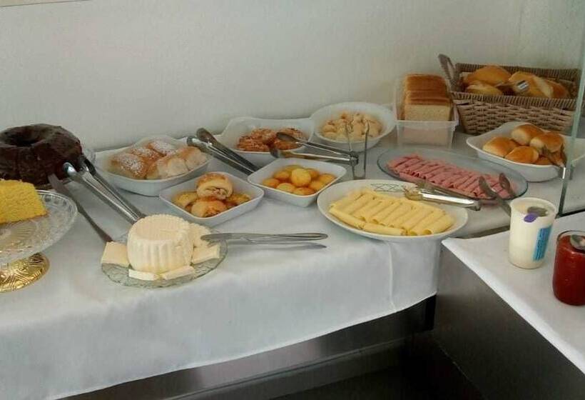 簡易ホテル Pousada Toda De Maria