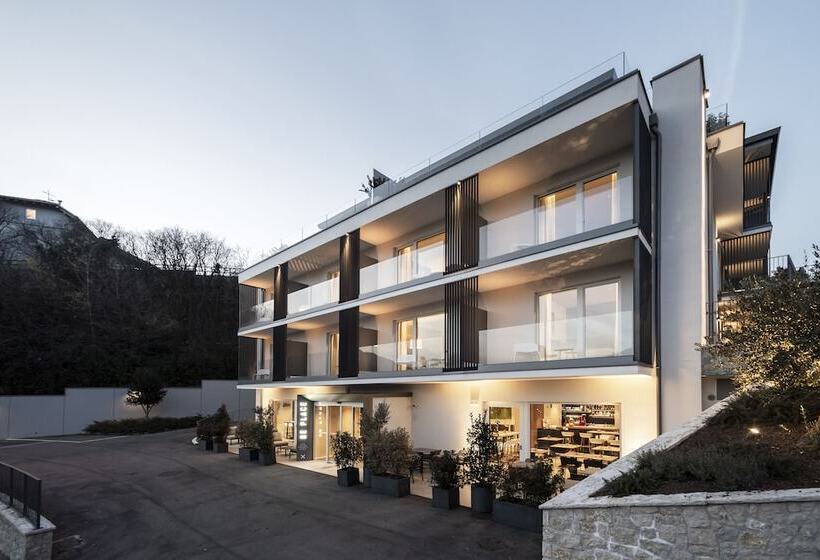 هتل Be Place Adult Friendly