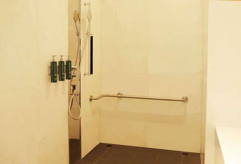 Отель Doubletree By Hilton Foshannanhai