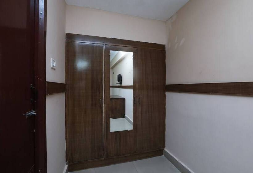 호텔 Sanman Regency By Oyo Rooms