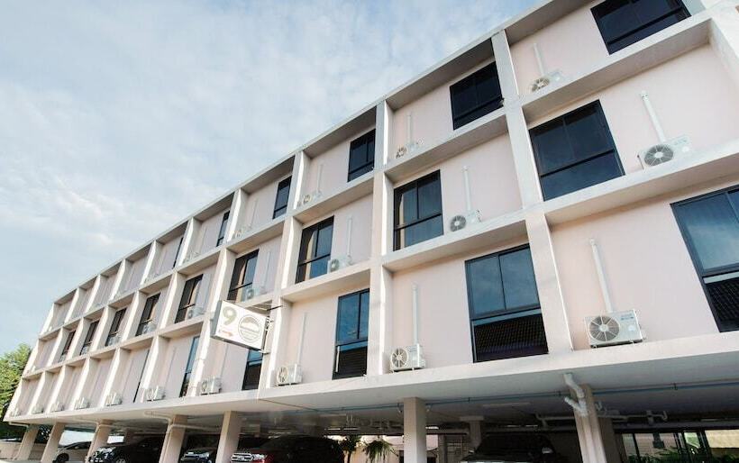 هتل Sattahip 9 Boutique