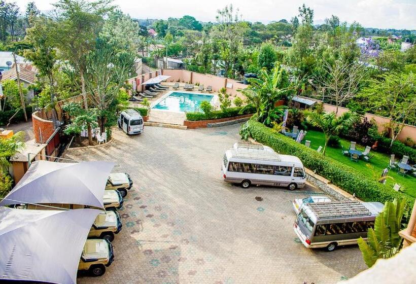 هتل Summit Lodge