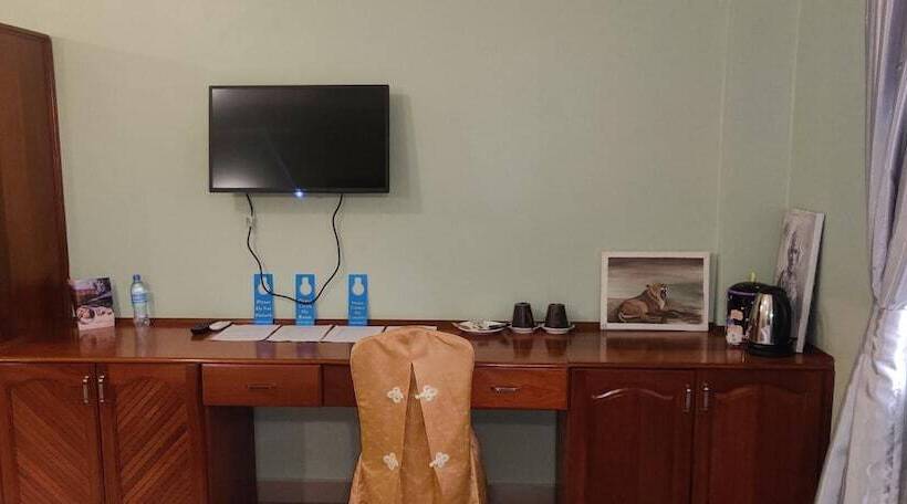 هتل Summit Lodge