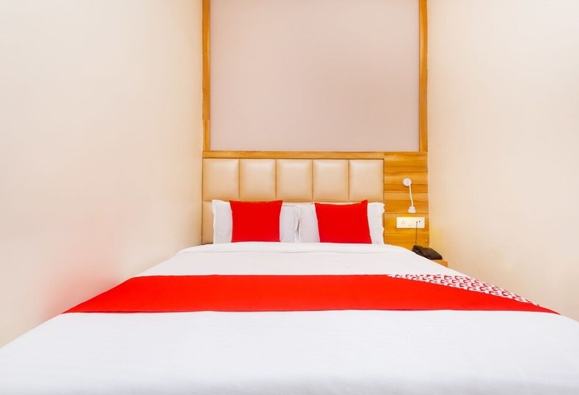 בית מלון כפרי Suncity By Oyo Rooms