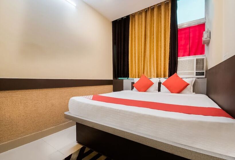Отель The Legend Inn By Oyo Rooms