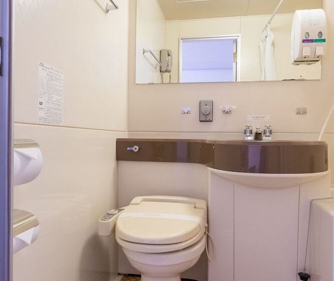 Hotel Toyama Joshi Koen By Oyo Rooms
