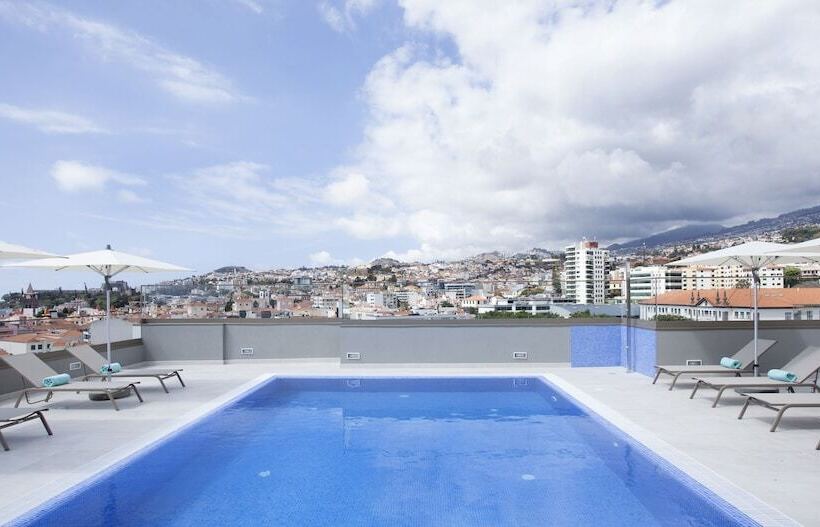 هتل Turim Santa Maria