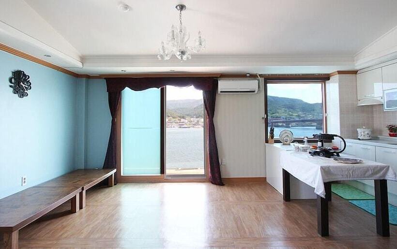 Namhae 1 Night 2 Days Pension