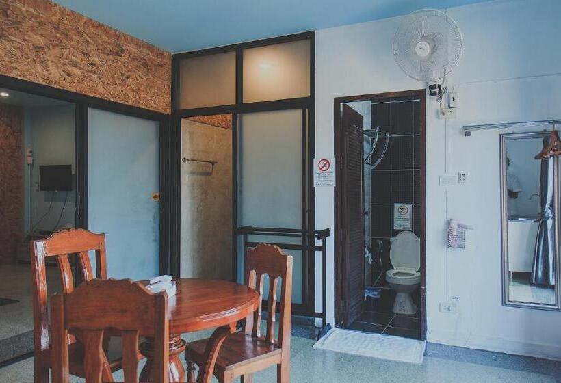 پانسیون Chill Vibe Hostel