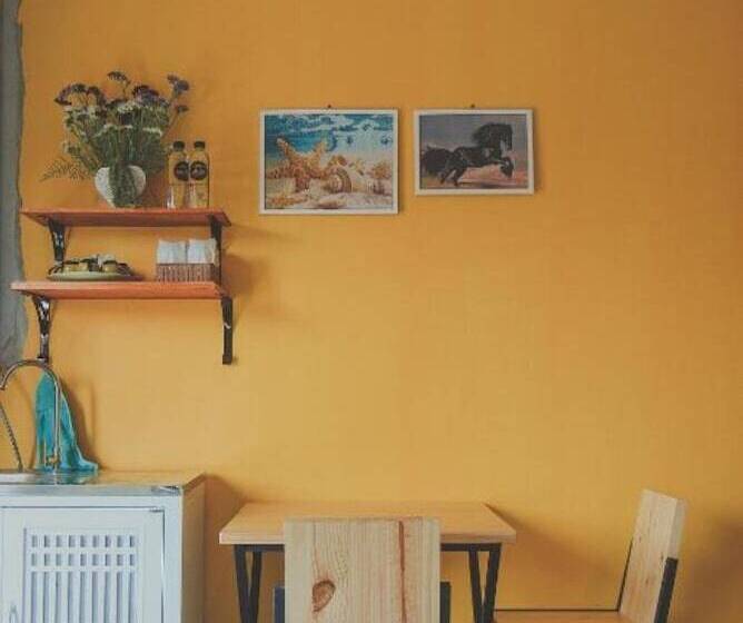 پانسیون Chill Vibe Hostel