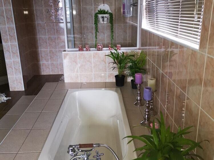 Пансион Cove View Bed & Breakfast