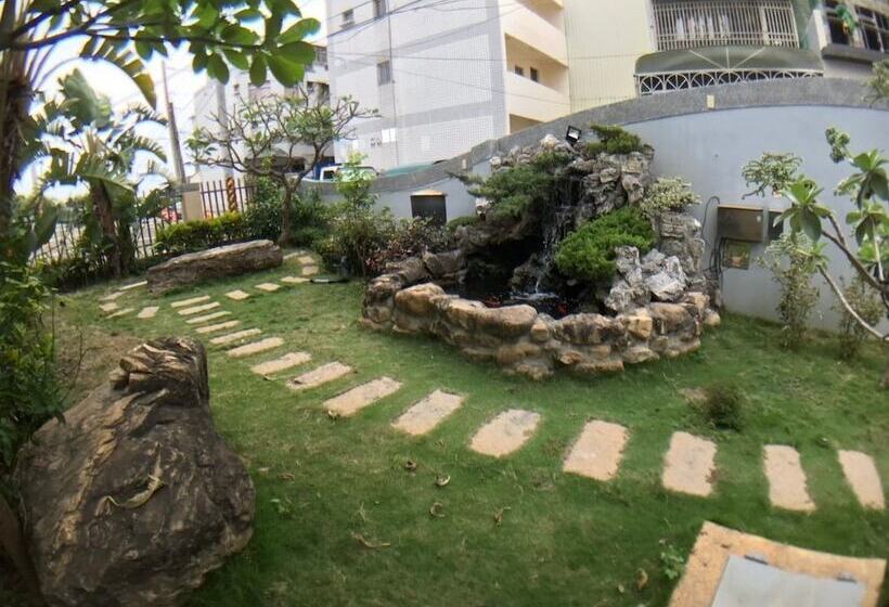 پانسیون Donggang Neptune Hall