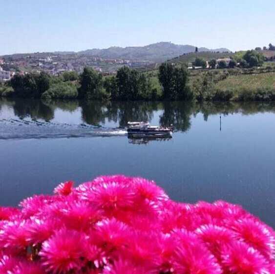 پانسیون Kintal Do Douro