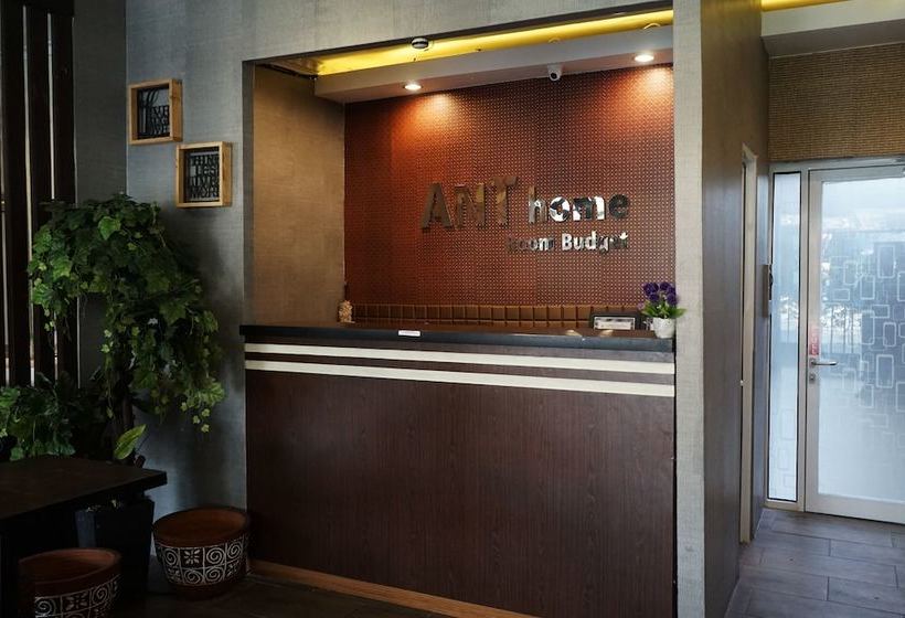 هاستل Ant Home By Oyo Rooms