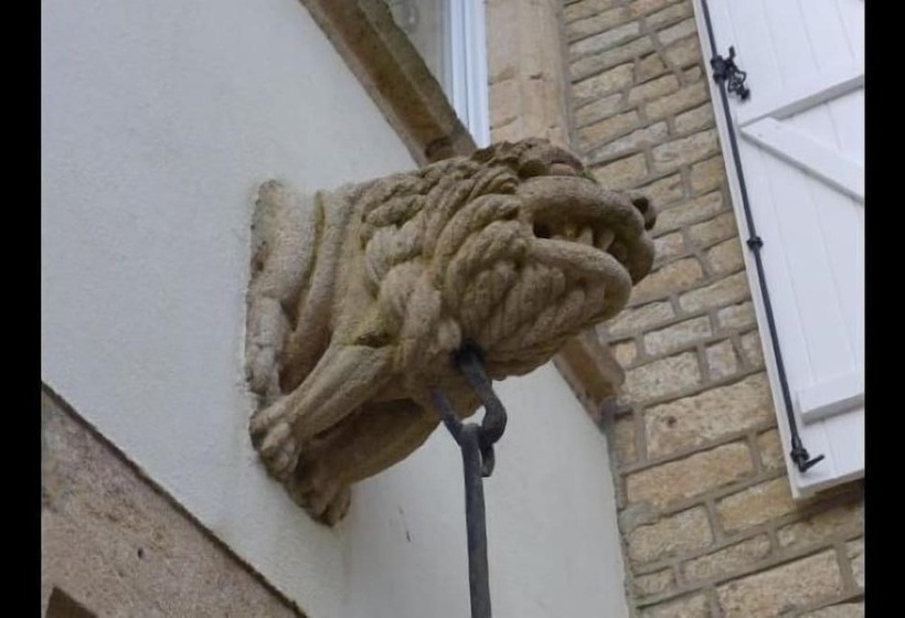 تختخواب و صبحانه Les Chambres Du Chapitre