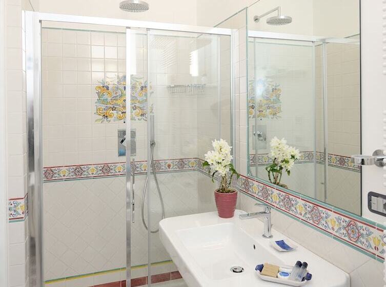 تختخواب و صبحانه Residenza Luce