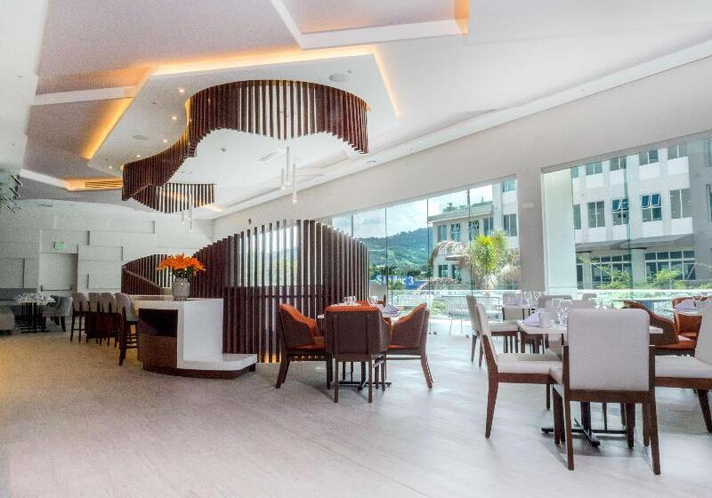 فندق Hilton Garden Inn Santa Ana San Jose