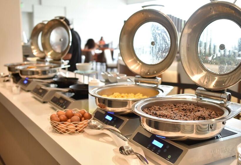 فندق Hilton Garden Inn Santa Ana San Jose