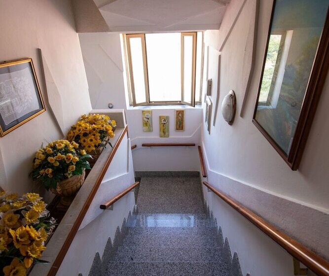 هتل Madonna Della Scala