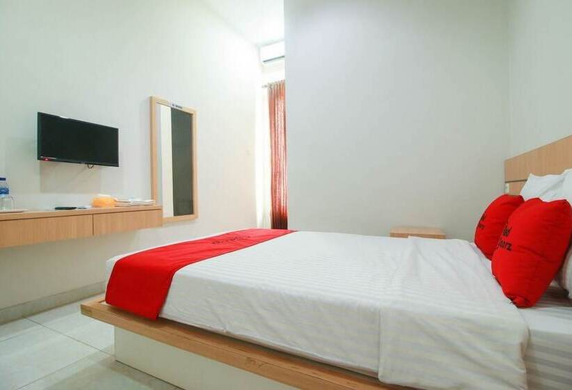 هتل Reddoorz Syariah Near Universitas Jenderal Soedirman