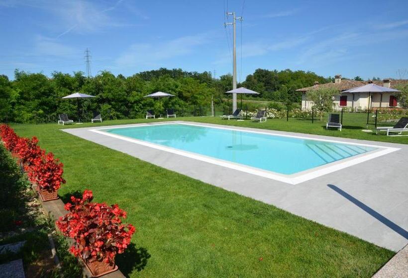 田舎風ホテル Agriturismo Corte Ambrosio