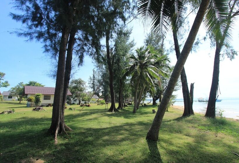 هتل T.k. Beach Resort Koh Mak