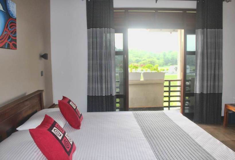 Пансион Yamu Lanka Inn