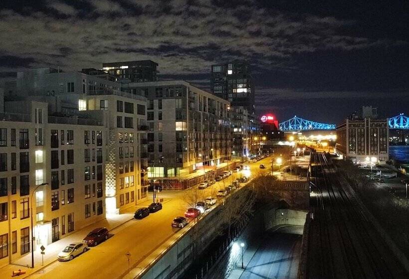 هاستل Pied A Terre Mont Royal