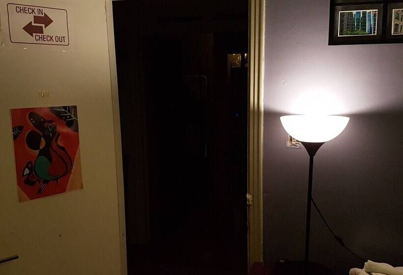 هاستل Pied A Terre Mont Royal