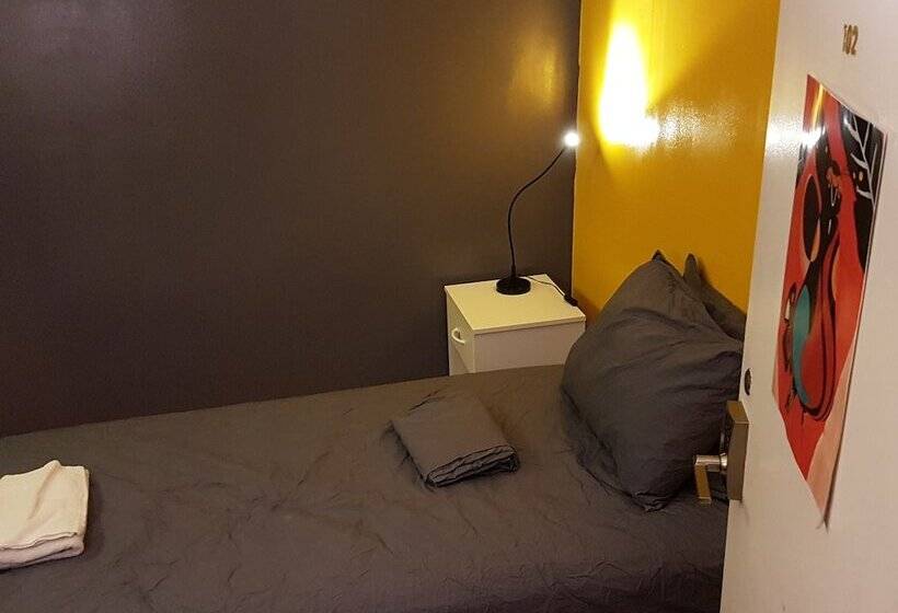 هاستل Pied A Terre Mont Royal