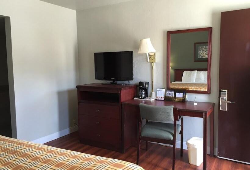 בית מלון כפרי Budget Inn Norman