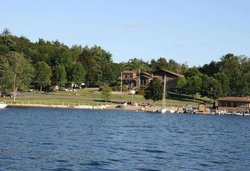 هتل Bayside Resort, Lake George Ny
