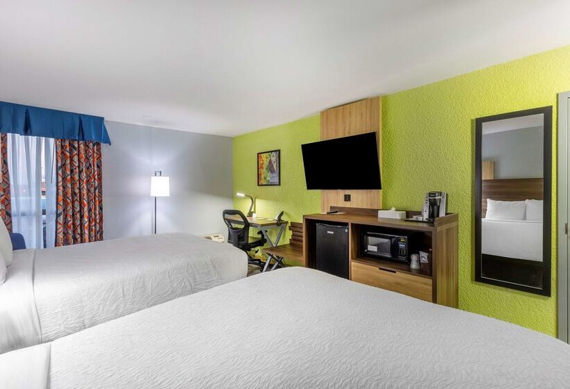 هتل Best Western Plus St. Louis Westwestport