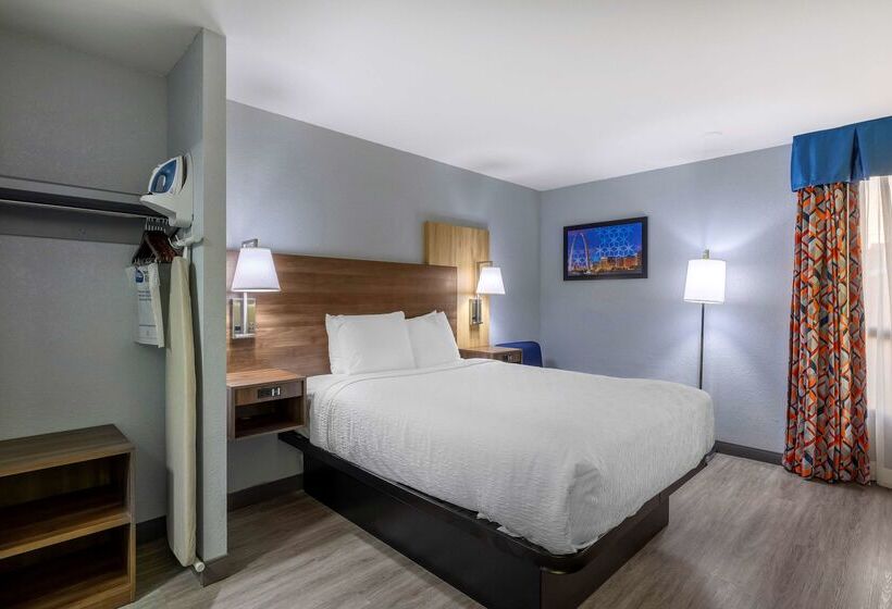 هتل Best Western Plus St. Louis Westwestport