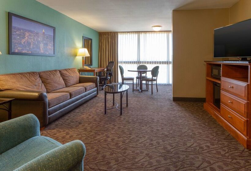 هتل Drury Inn & Suites Atlanta Morrow