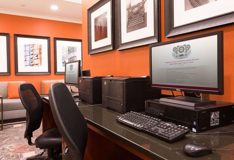 هتل Drury Inn & Suites St. Louis Creve Coeur