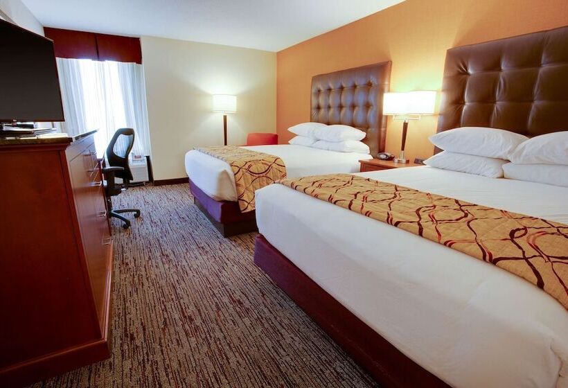 فندق Drury Inn & Suites Terre Haute