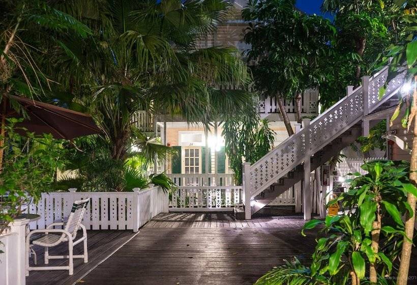 ホテル Duval House