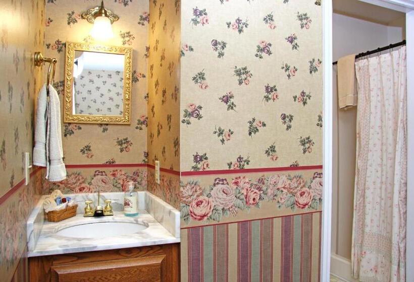 호텔 Eagle Harbor Inn