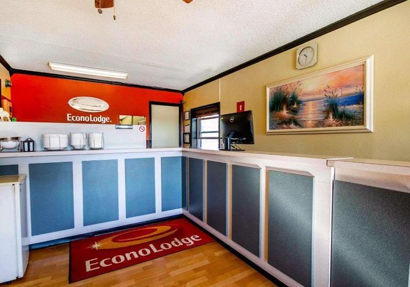 هتل Econo Lodge