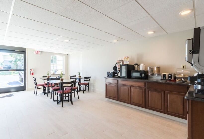 هتل Econo Lodge Harrisburg Southwest Of Hershey Area