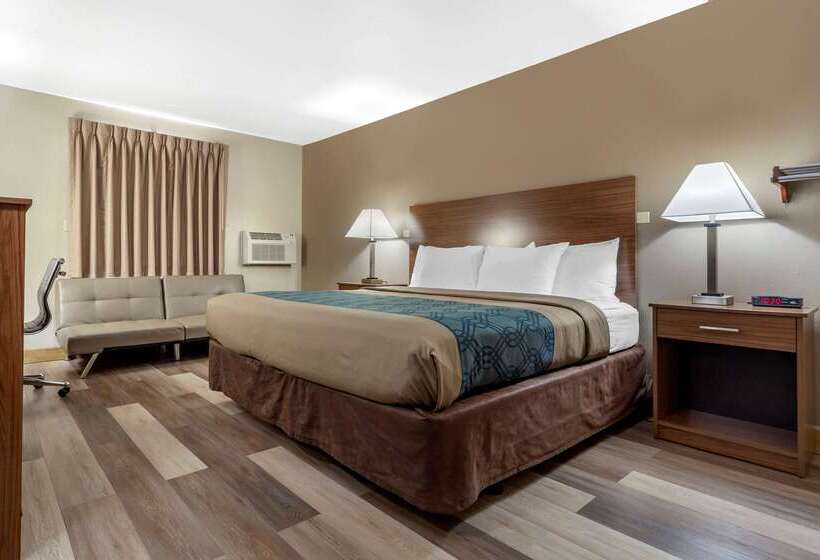 هتل Econo Lodge Hays I 70