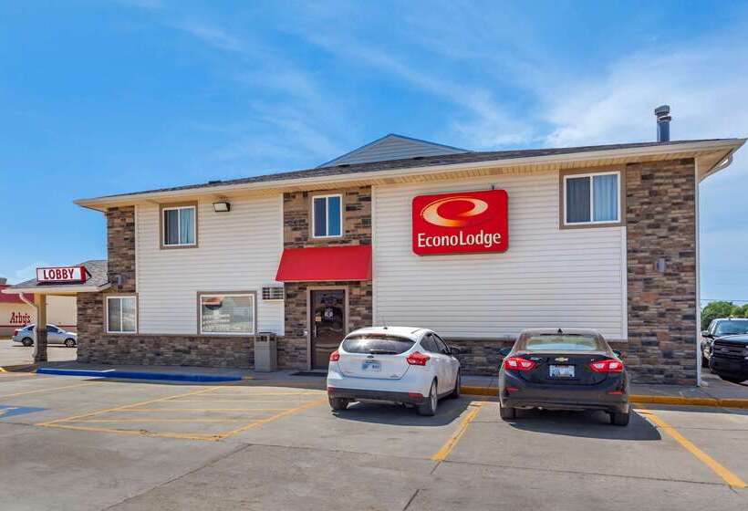 هتل Econo Lodge Hays I 70