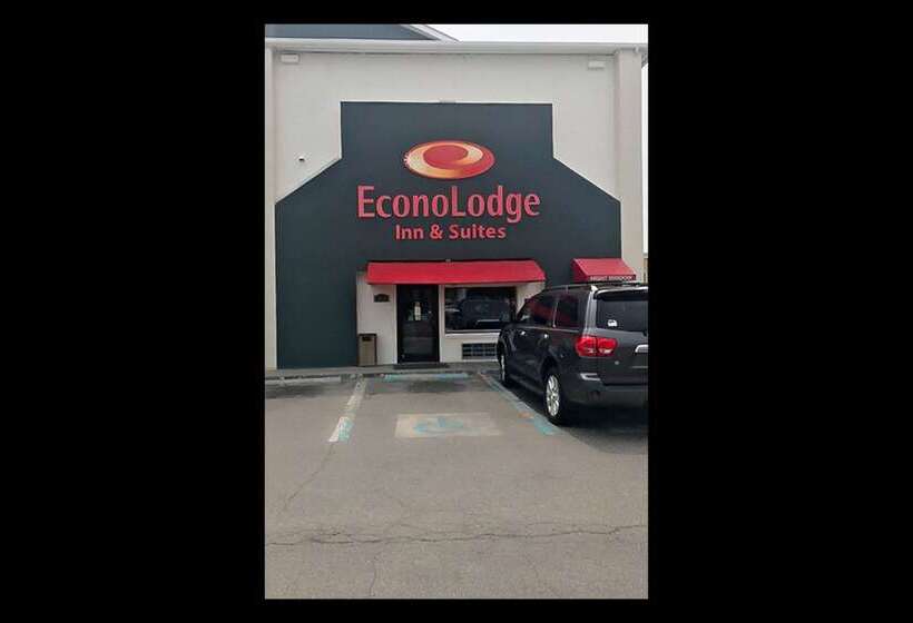 هتل Econo Lodge Inn & Suites I 64 & Us 13