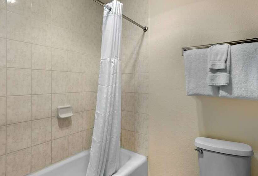 Отель Econo Lodge Socorro