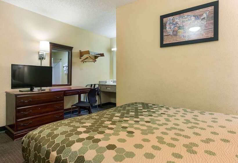 فندق Econo Lodge Saint Robert